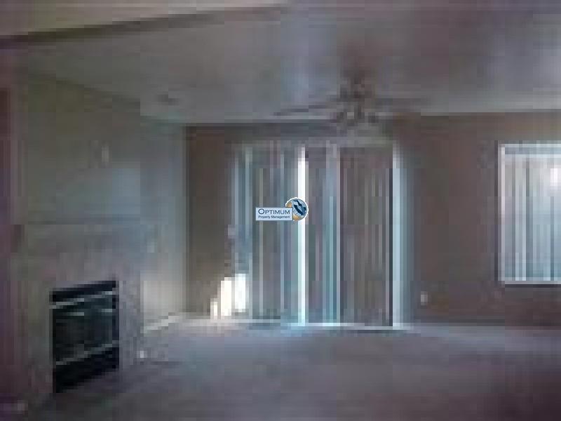 Great 3/2 Home with Fireplace 2