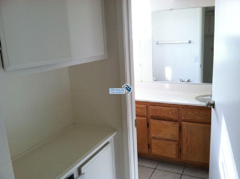 2-story Home in Victorville, CA! 4