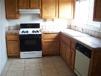 Nice house in Victorville with a fireplace, Wood Stove, Covered Patio 6