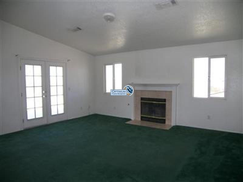 Fantastic four bedroom with lots of room 6