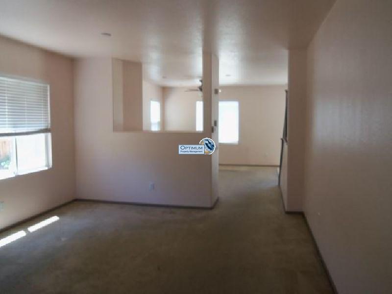 Nice, newer home in quiet neighborhood 9