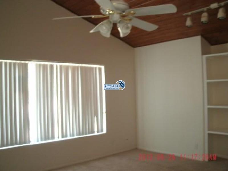 Large Silver Lakes home with 5 bedrooms 6